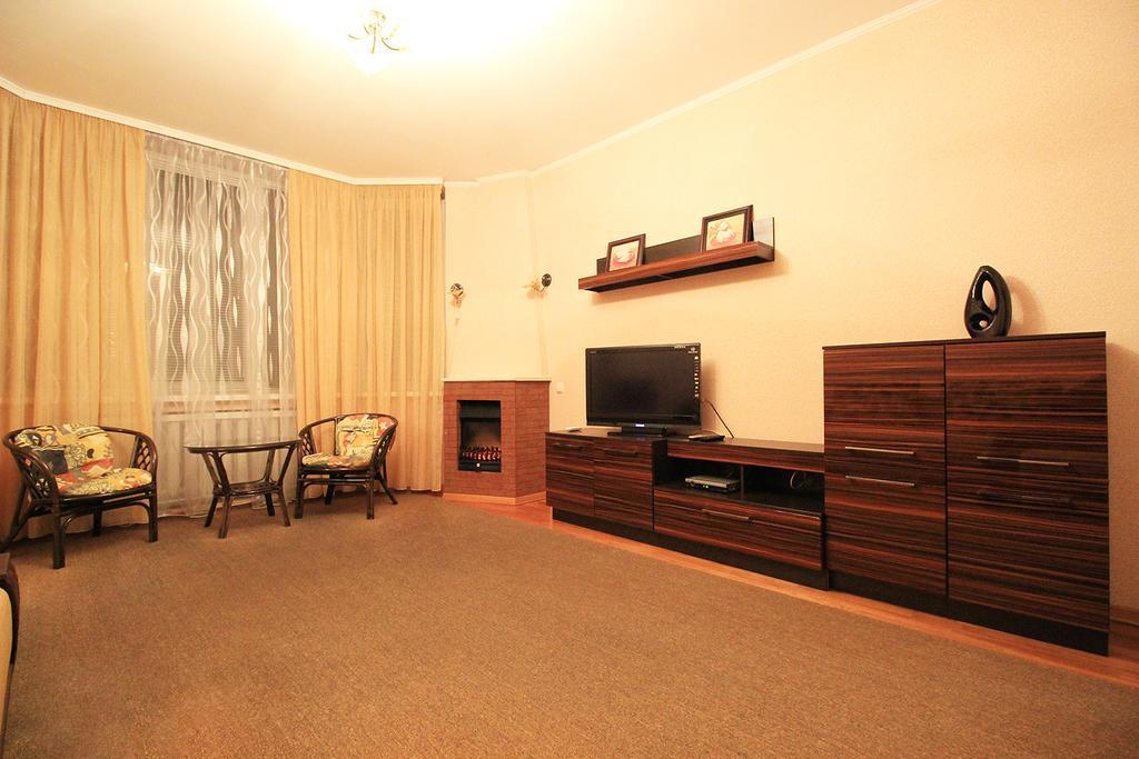 Apartment Poznyaky-Bazhana Κίεβο Εξωτερικό φωτογραφία