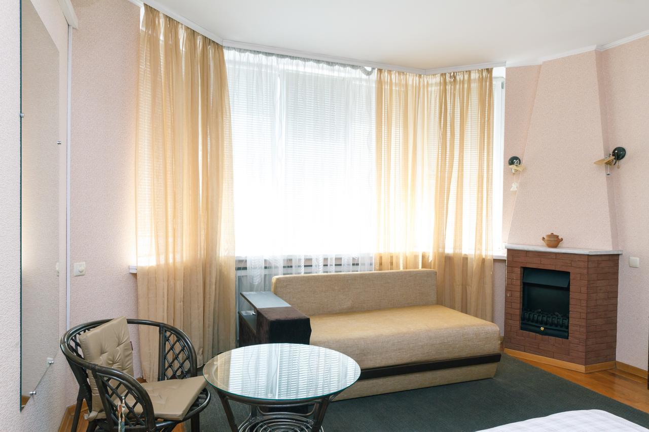 Apartment Poznyaky-Bazhana Κίεβο Εξωτερικό φωτογραφία